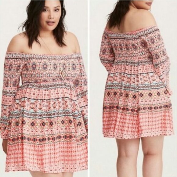 torrid Dresses & Skirts - Torrid Mosaic Smocked Bell Sleeve Dress Boho Off Shoulder Plus Size 4 4X H13242